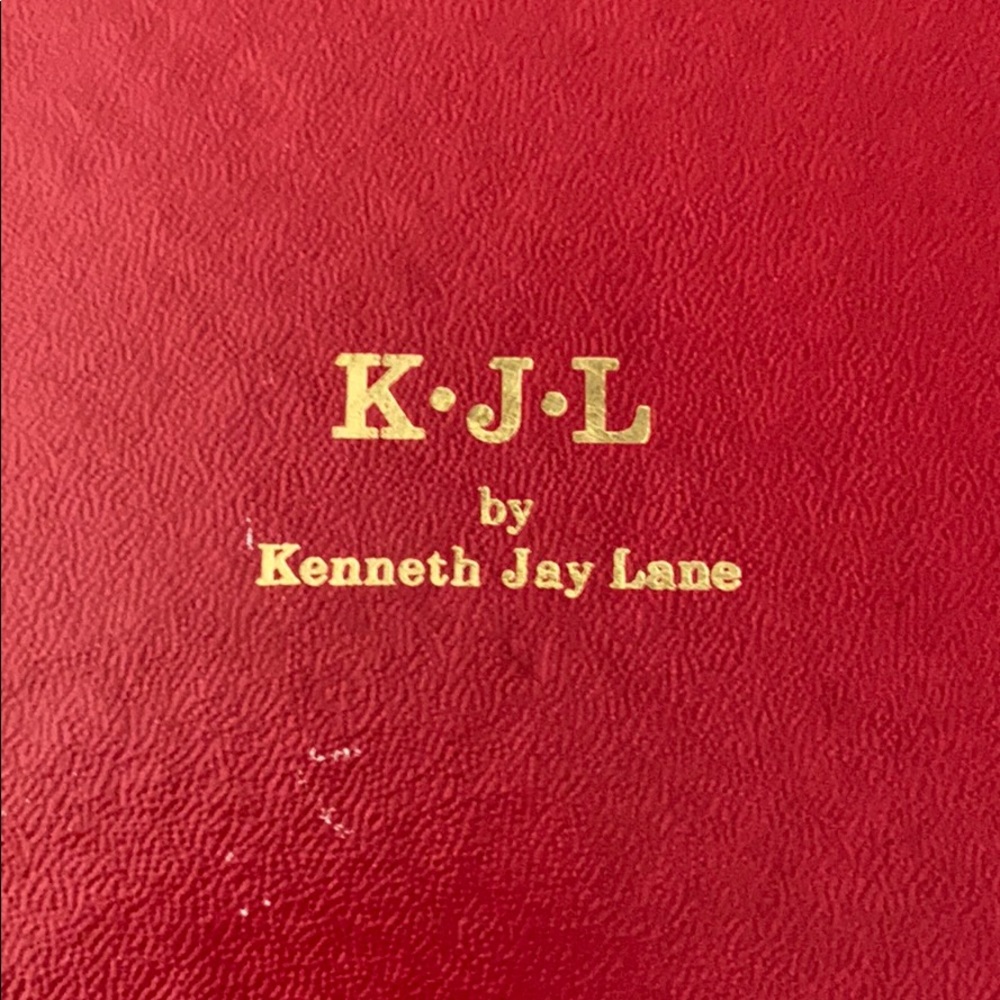 *RARE* NIB Kenneth Jay Lane earring set - Picture 5 of 5